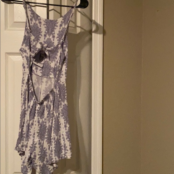 Romper - Picture 2 of 4